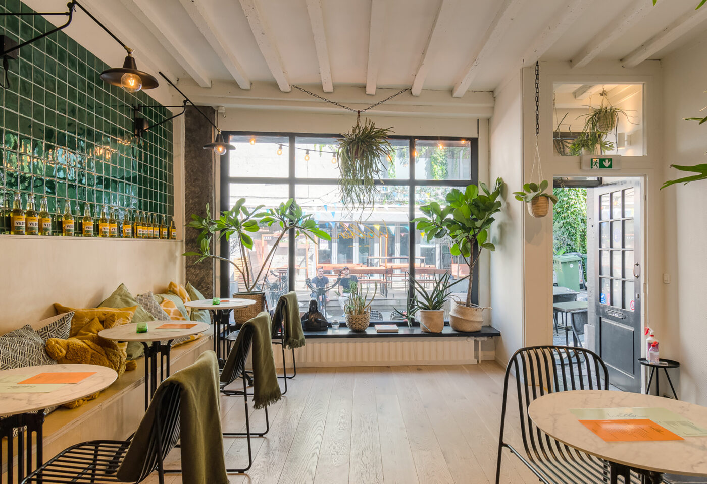 Horecazaak inrichting Brussel - Interieur restaurant - Totaalontwerp Froyen & Zeitler